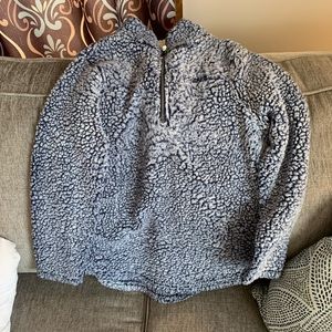 GreenTea Sherpa Pullover Women’s Size Medium